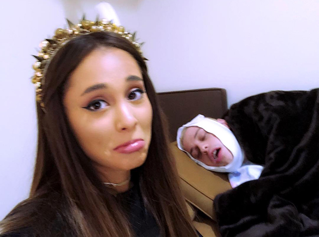 Get Ariana Grande Nurses Pete Davidson Back To Health After Wisdom For Free Get Wallpaper Ariana Grande Nurses Pete Davidson Back To Health After Wisdom Desktop Wallpaper Free